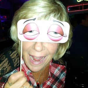 Meet your Posher, Joan